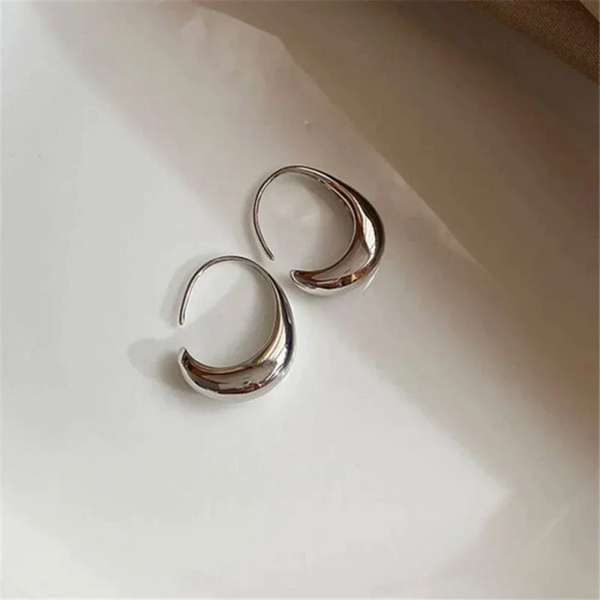 GoldSilver - Eleganta Örhängen i Guld och Silver.