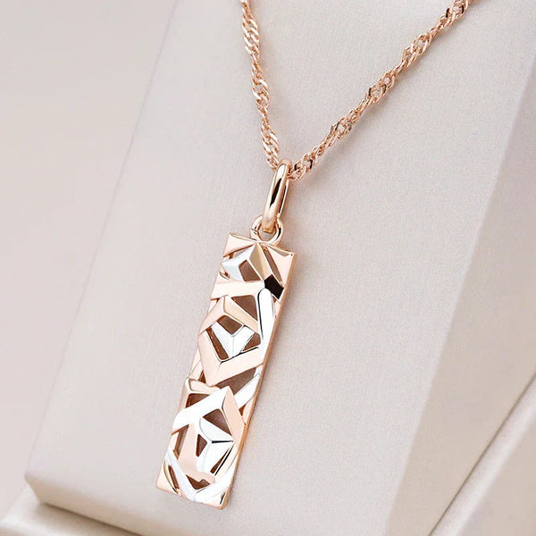 Elegant Guldhalsband i Aristokratisk Stil