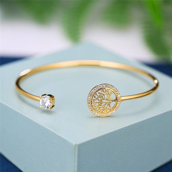 Armband med Livets Träd-design