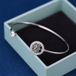 Armband med Livets Träd-design