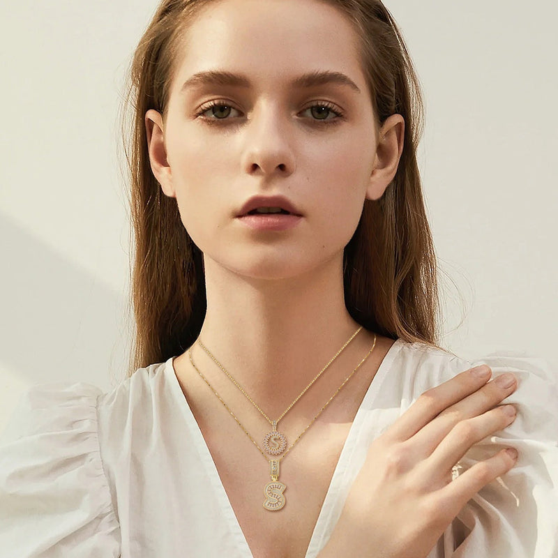 Initiale - Halsbandset med Guld Moissanite Bokstav