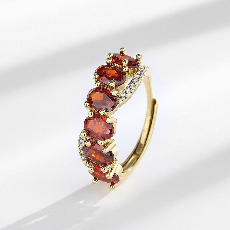 Vintage Ring med Guld och Röd Zirkon