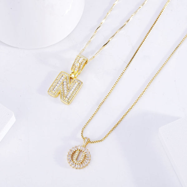 Initiale - Halsbandset med Guld Moissanite Bokstav