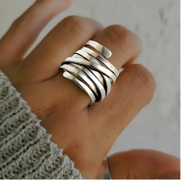 Bliss - Vintage silverring med Laget-design