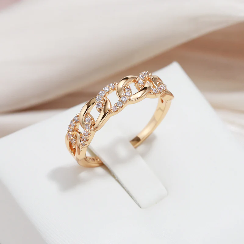 Elegant Guld Förlovningsring