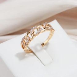 Elegant Guld Förlovningsring