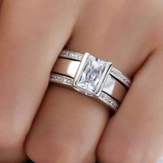Vintage silverring med kristall
