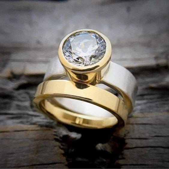 Ring i Guld och Silver med Glas