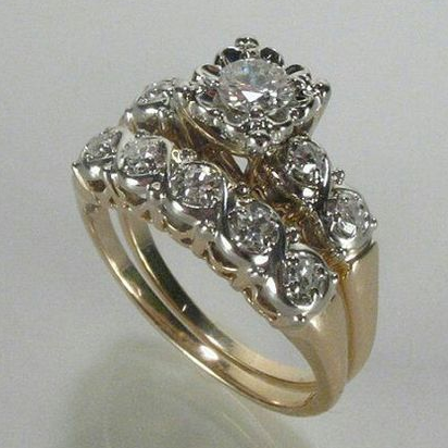 Vintage Guld Ring med Glänsande Yta