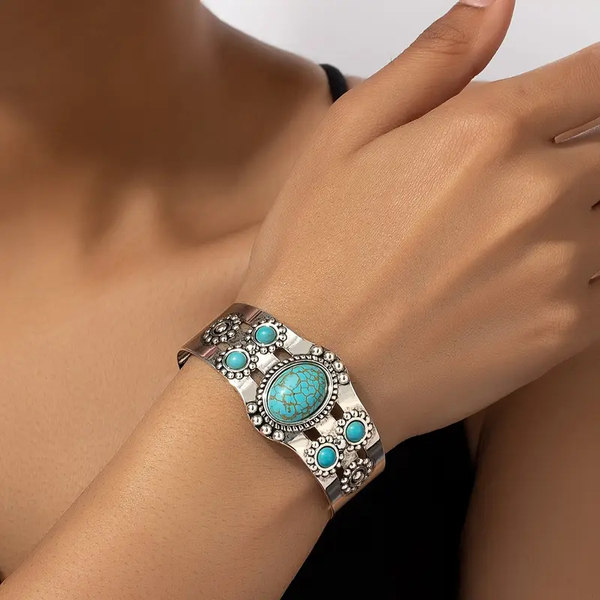 Vintage silverarmband med blå opal